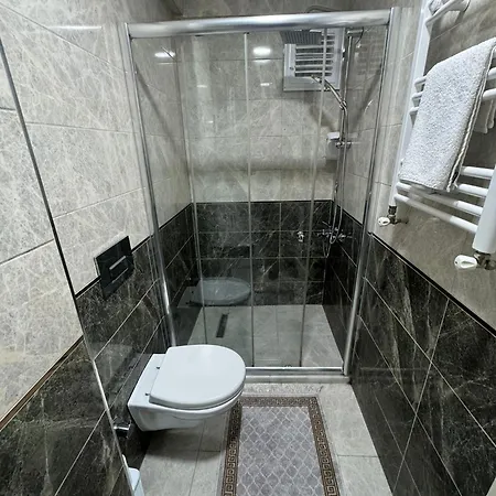 Venera Osmanbey * Istanbulská provincie